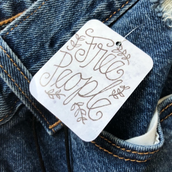 Levi’s Wedgie 501 Vintage Jeans from Free People - Picture 2 of 6